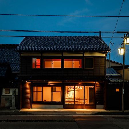 Teramachiya Wind Bell Temple Guest House Kanazawa Esterno foto